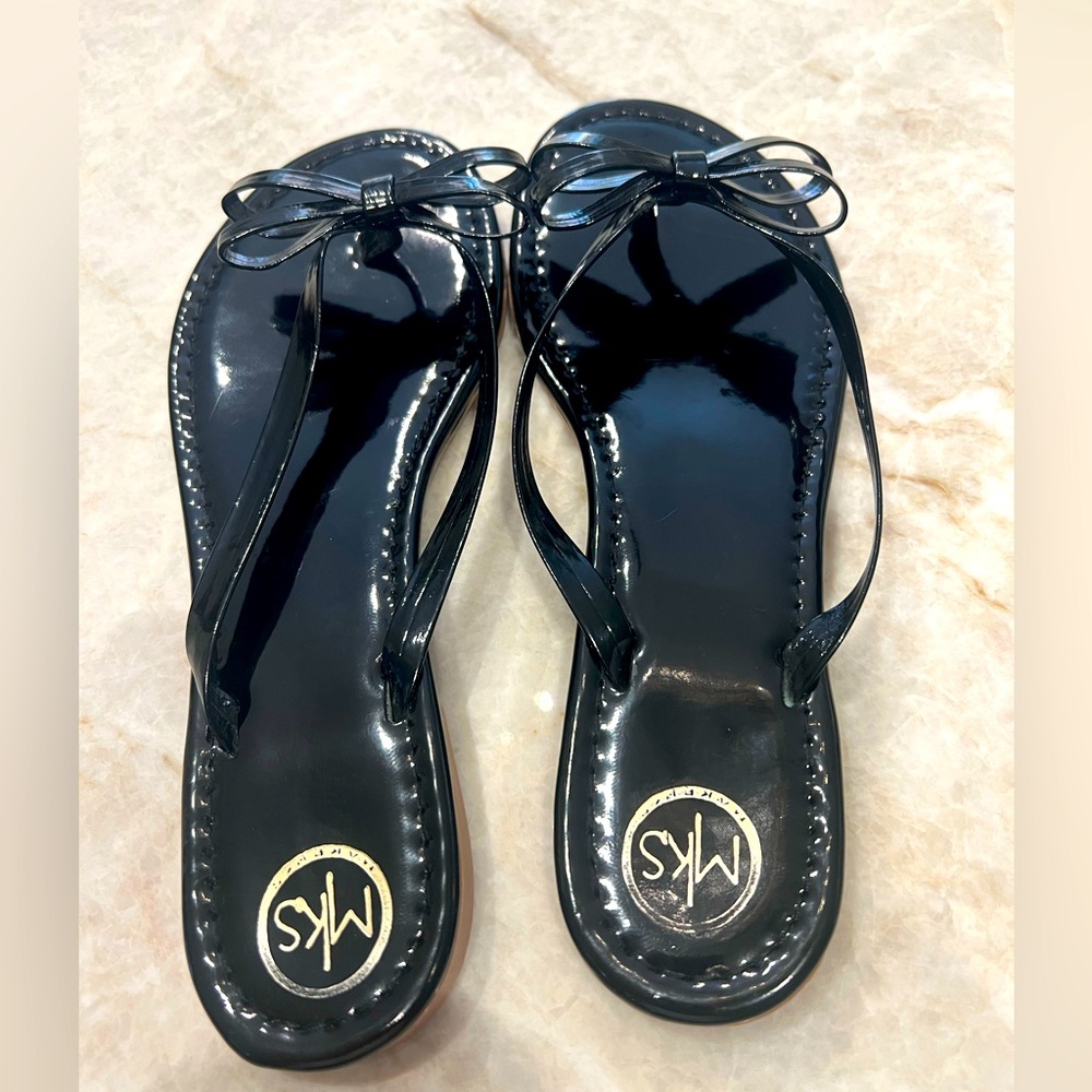 MKS’s patent leather “Valentino style” bow flops